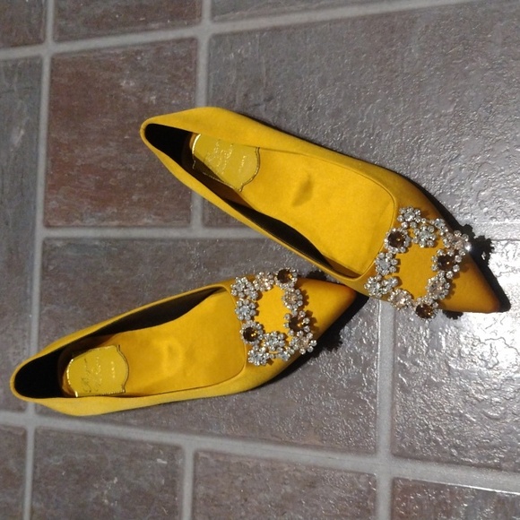 Roger Vivier Flower Strass Crystal embellishment Satin Ginger yellow flat Size35 - Picture 3 of 14